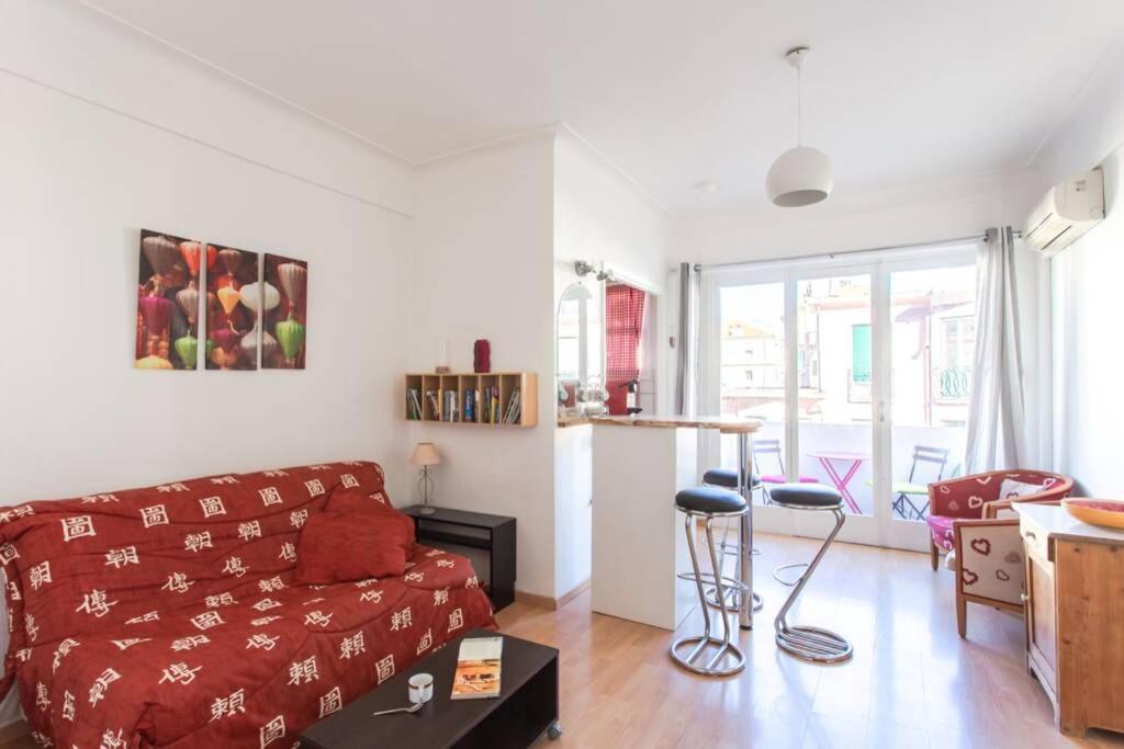 Ferienwohnung Nice Center - Bright Studio Balcony Wifi & Aircon Exterior foto